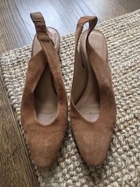 Massimo Dutti Tan Suede Slingback Heels